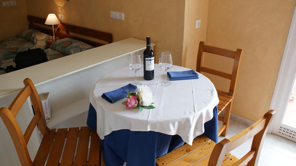 Apartamentos Vistamar Santo Tomás Екстериор снимка