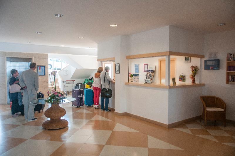 Apartamentos Vistamar Santo Tomás Екстериор снимка