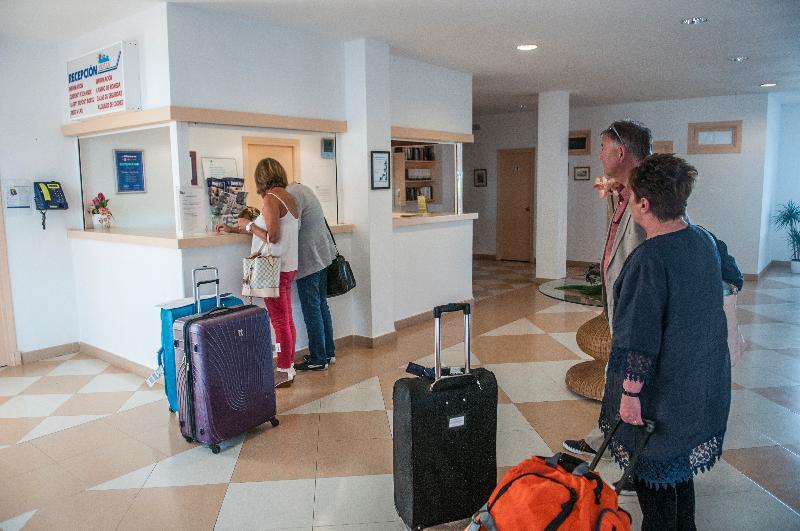 Apartamentos Vistamar Santo Tomás Екстериор снимка