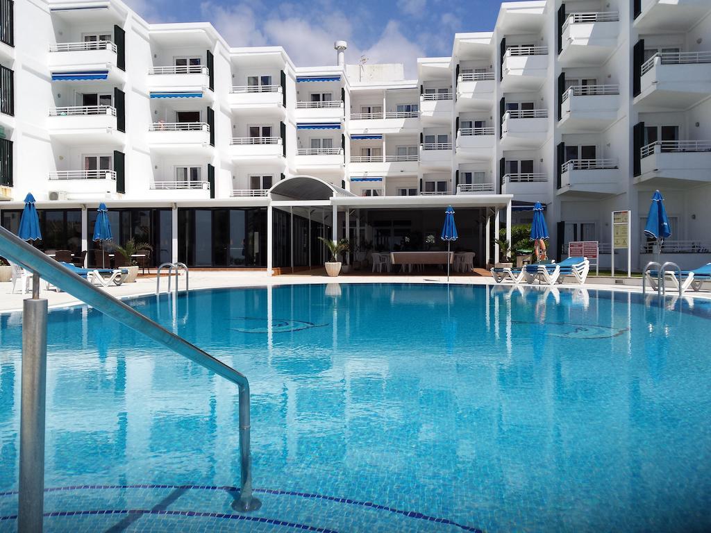 Apartamentos Vistamar Santo Tomás Екстериор снимка